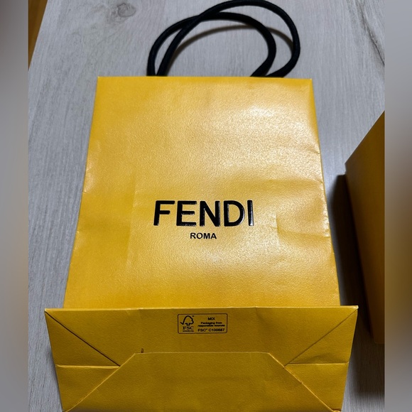 Fendi box and bag - Picture 2 of 4
